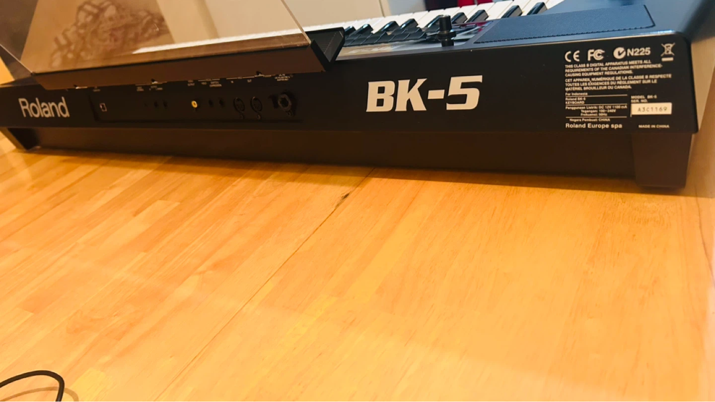 Roland BK-5 Keyboard with Power Adapter - photo 2