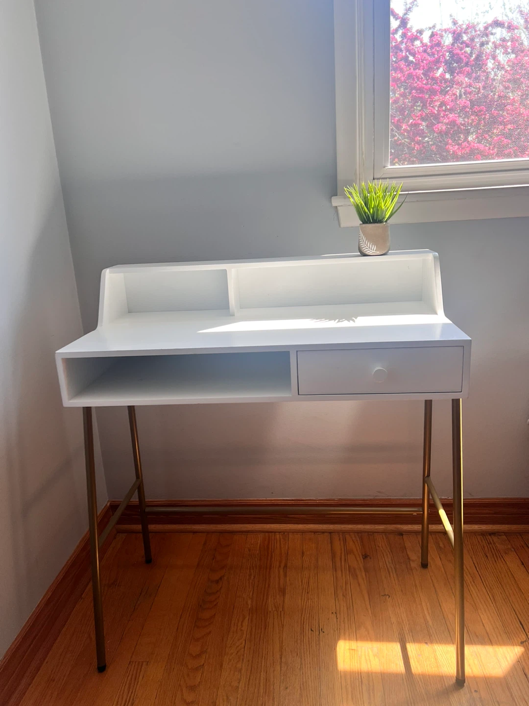White Desk with Drawer and Shelf - photo 3