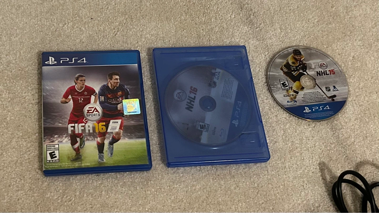 PS4 4 Slim Bundle with Games + Custom Sony Controller - photo 3
