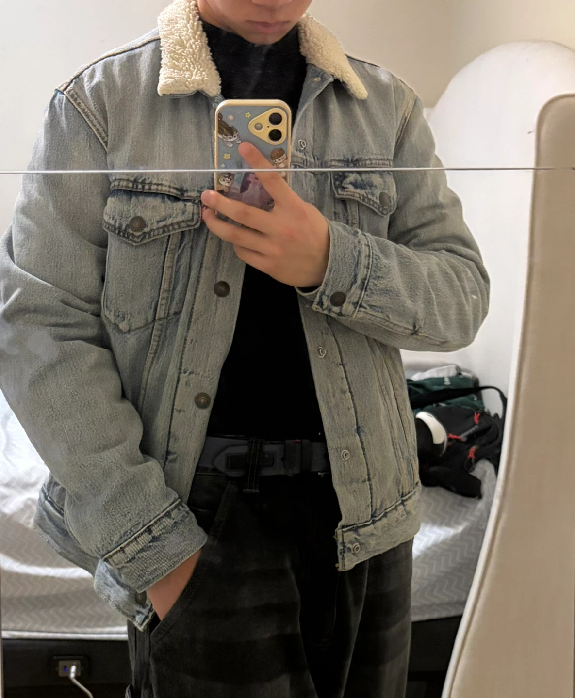 Levi's Sherpa Lined Denim Trucker Jacket - Size M