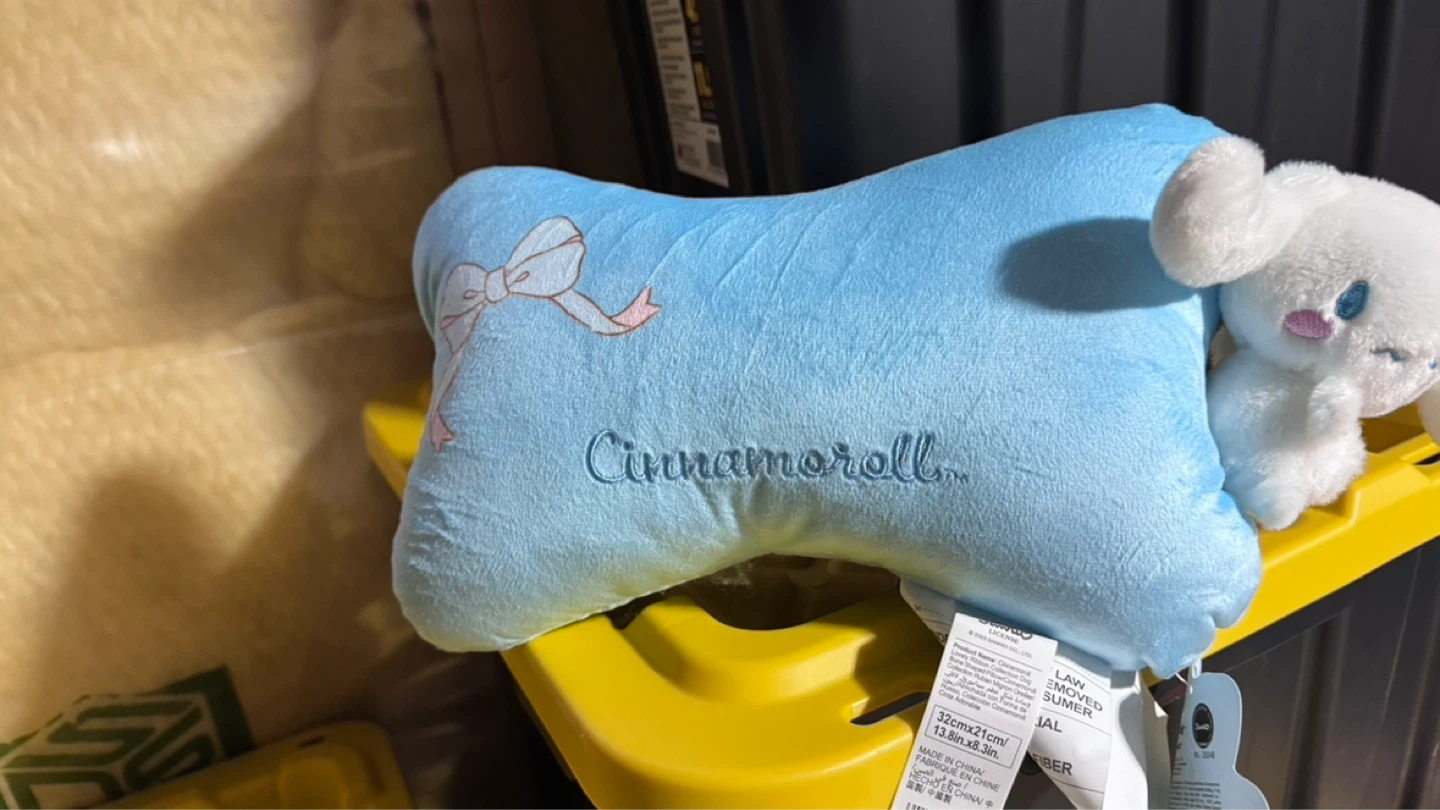 Cinnamoroll Plush Bone Pillow - photo 2
