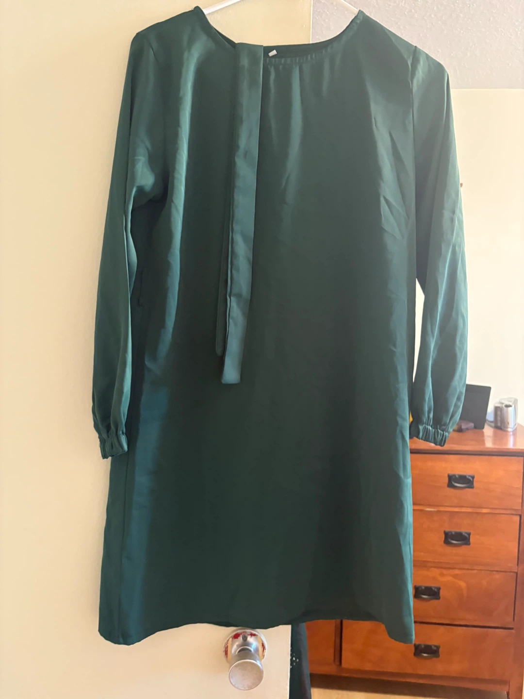 Women's Green Satin Dress and Pants Set - photo 2