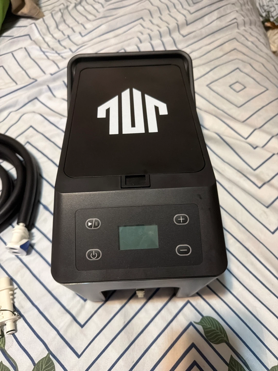 Universal Cryo/Cuff System with Cooler