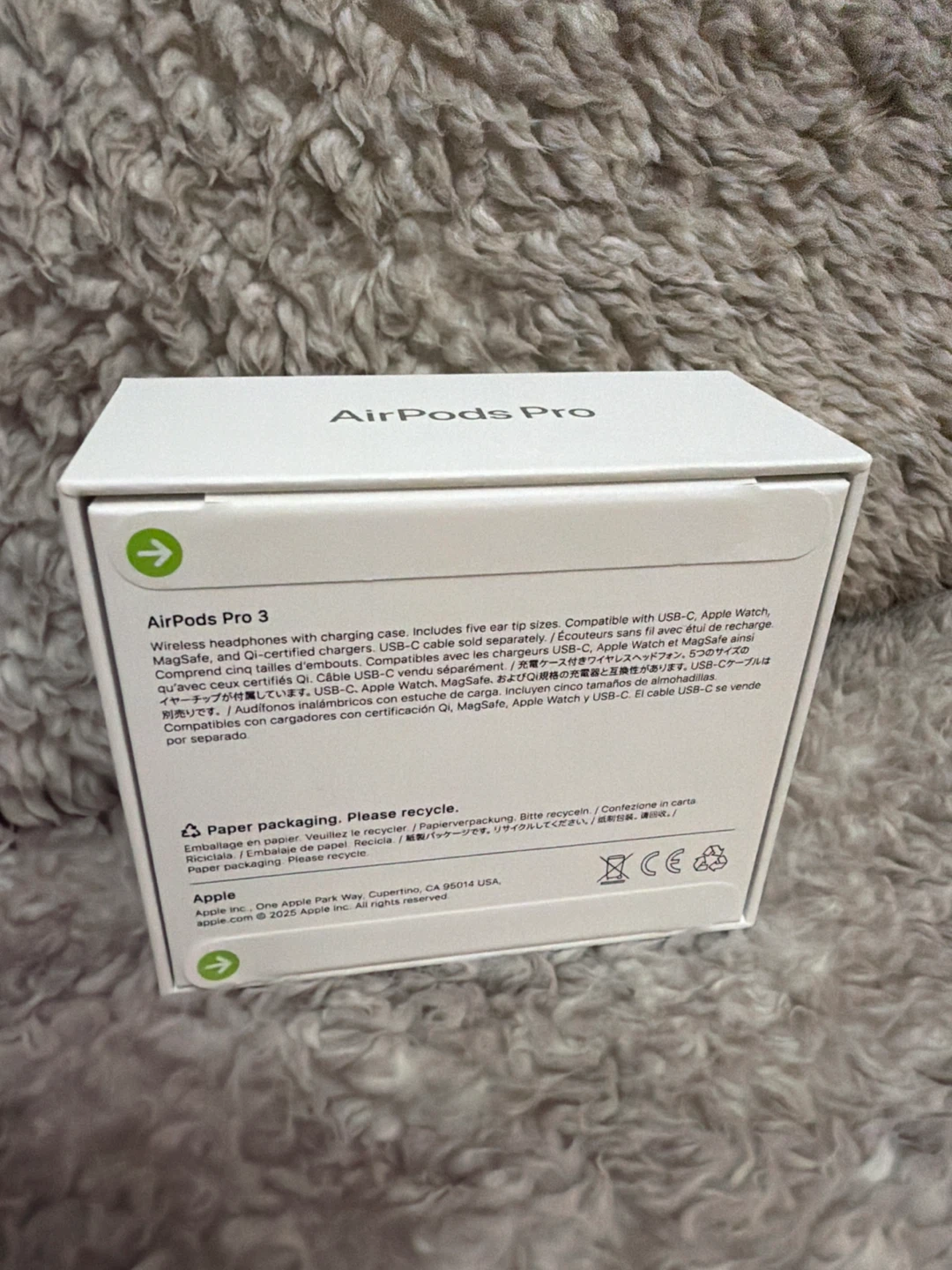 Apple AirPods Pro (3rd Generation) - photo 2