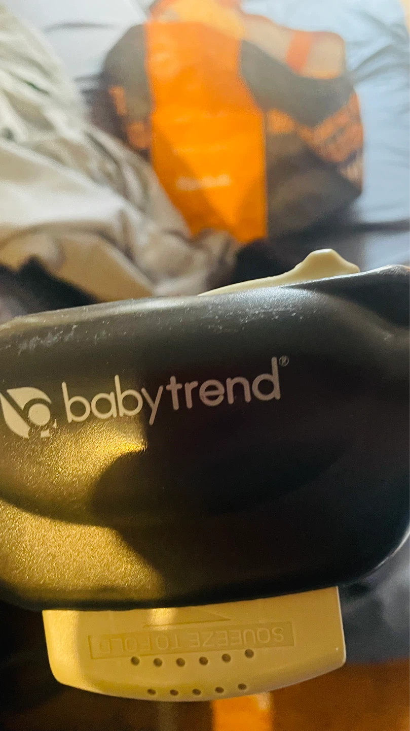 Double stroller by Baby Trend. Front seat belt is not original - photo 3