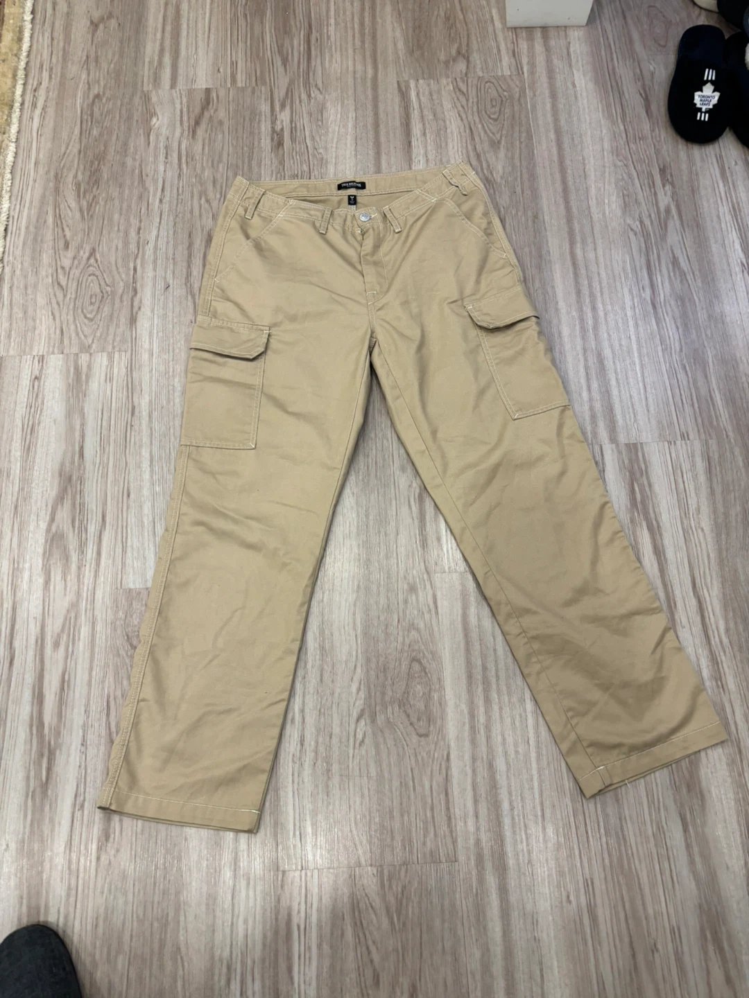 True Religion Cargo Pants Tan size 33x31 - photo 5
