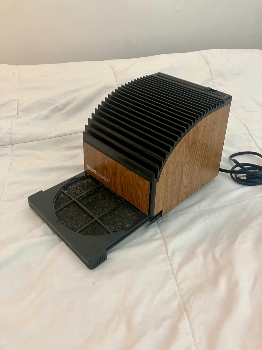 Enviro Research Ion-Generator Air Purifier - Excellent Condition - photo 2