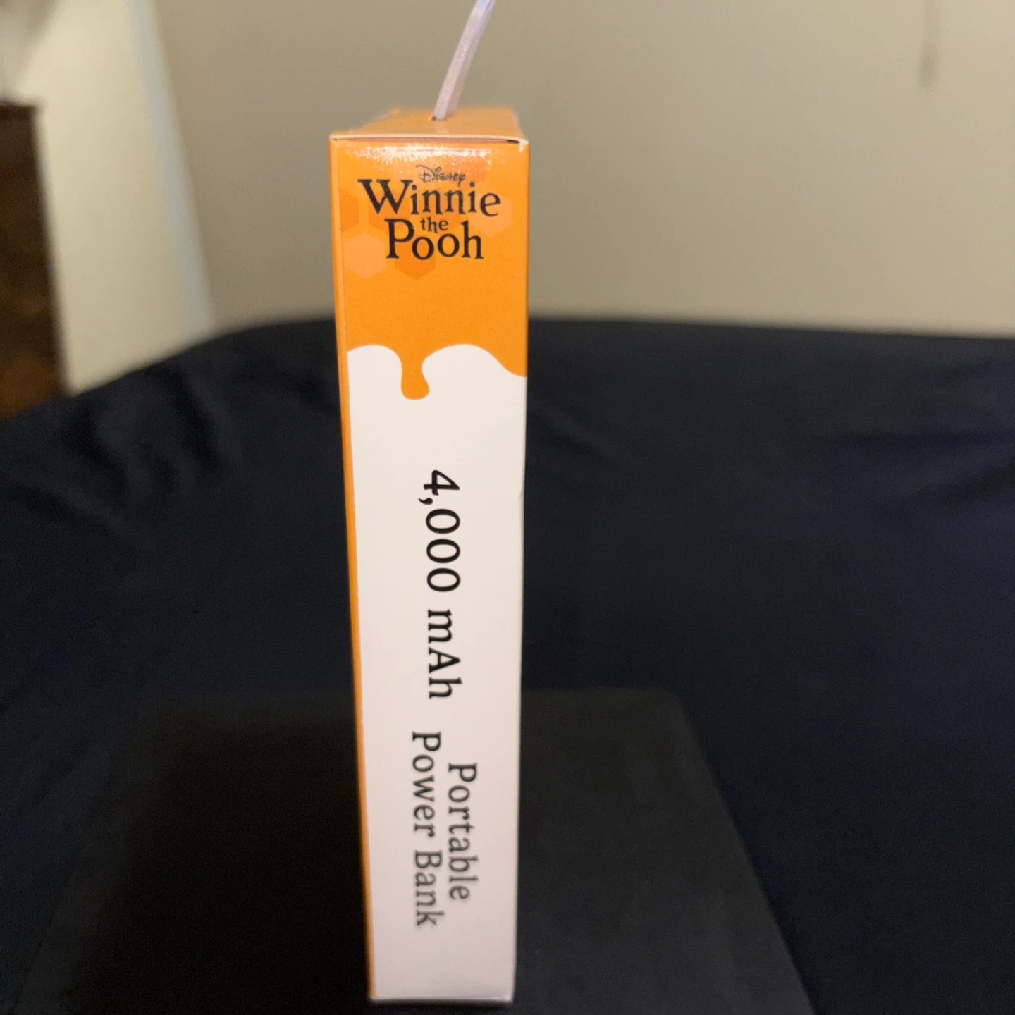 Disney Winnie the Pooh 4000 mAh Portable Power Bank - photo 3
