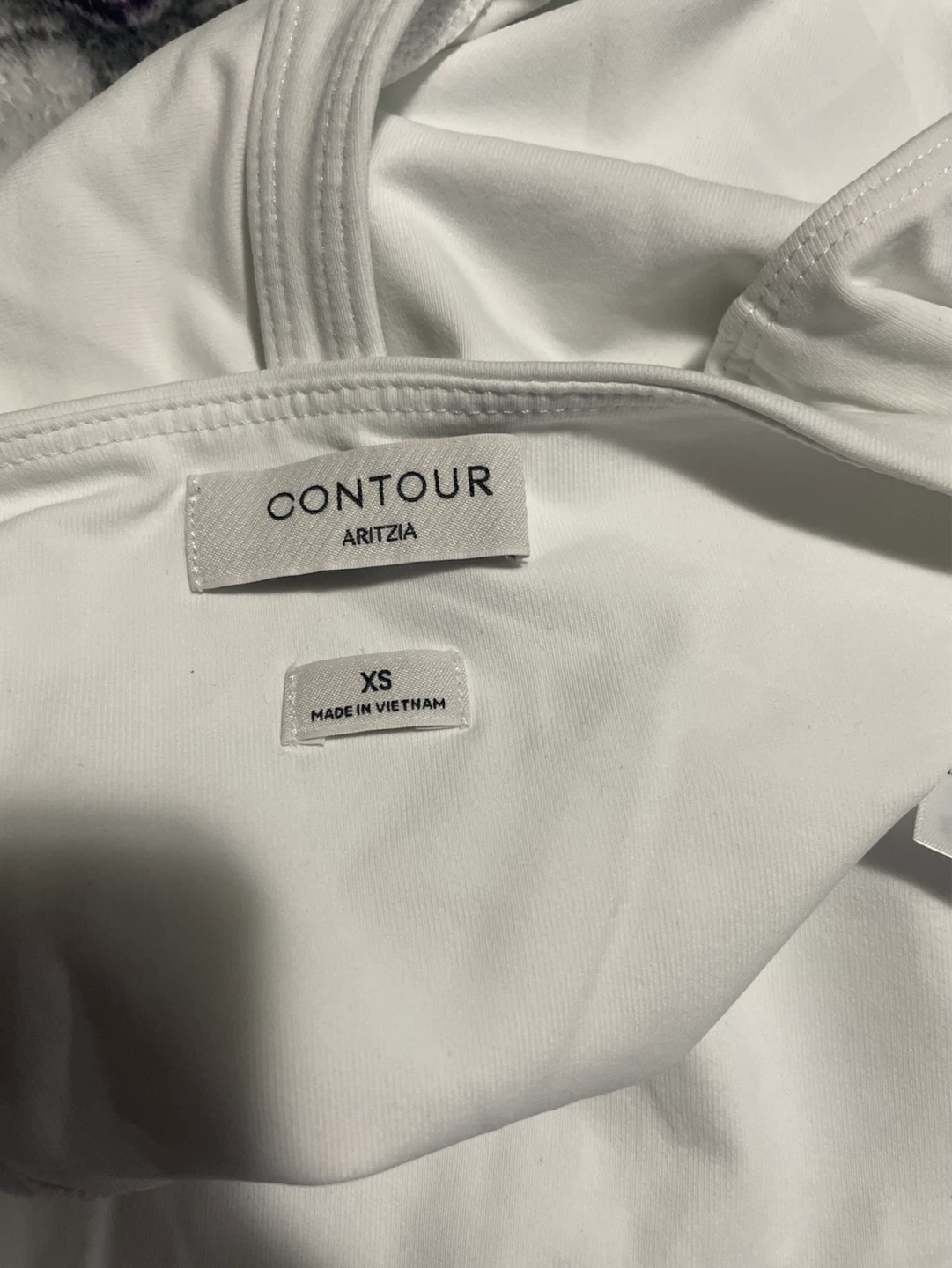 Aritzia Contour White Halter Bodysuit XS - photo 3