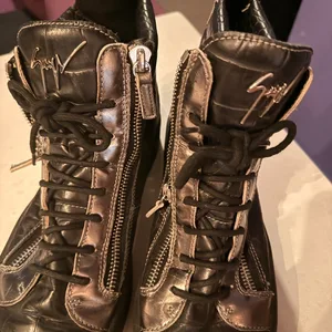 Giuseppe Zanotti Black Leather High-Top Sneakers with Zippers