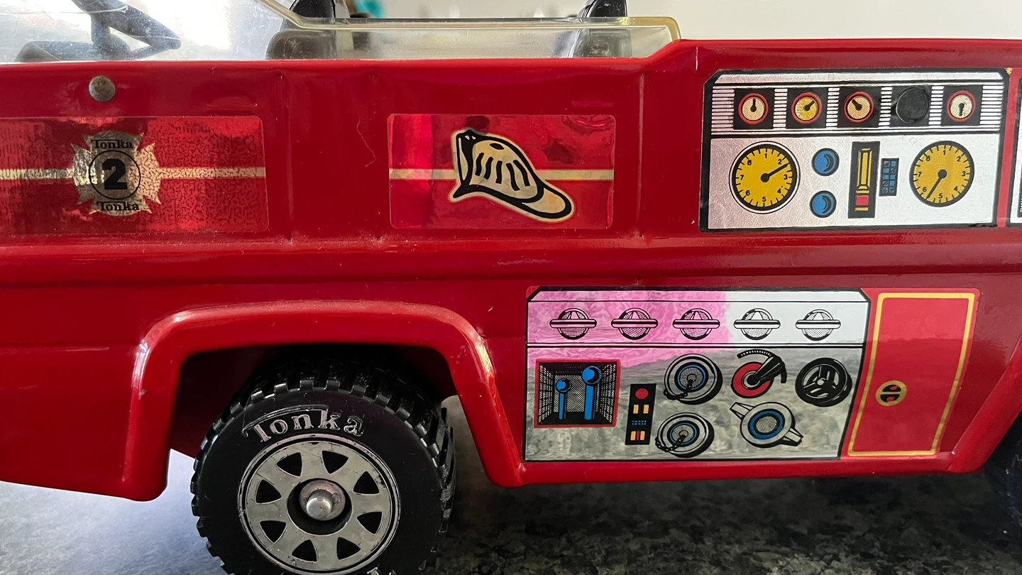 Vintage Tonka Metal Fire Truck - photo 3