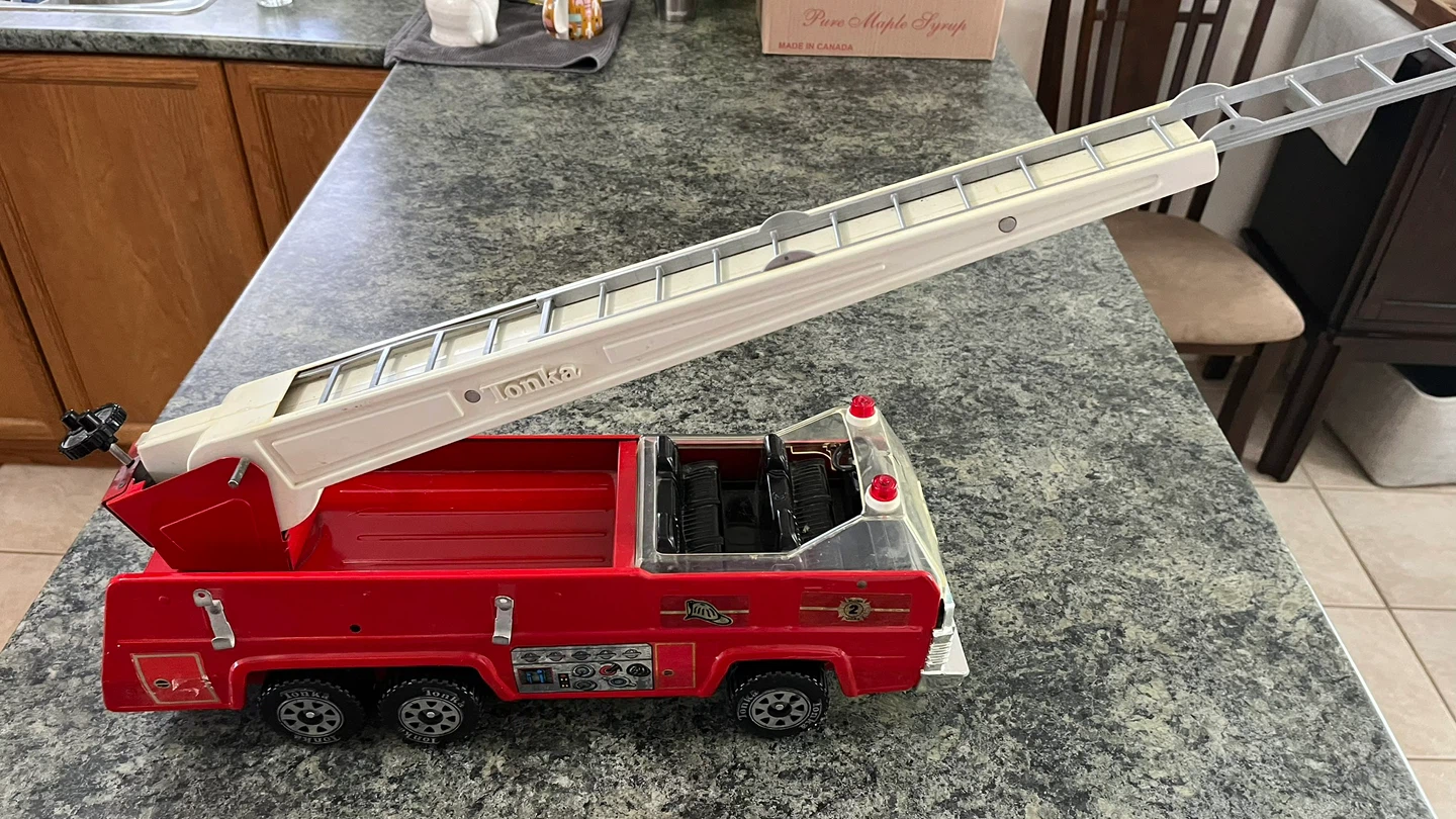 Vintage Tonka Metal Fire Truck - photo 4