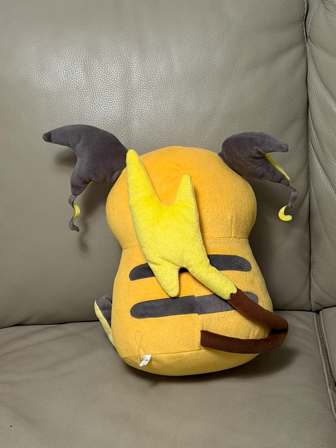 Pokémon Raichu plush by banpresto 2019 - photo 2