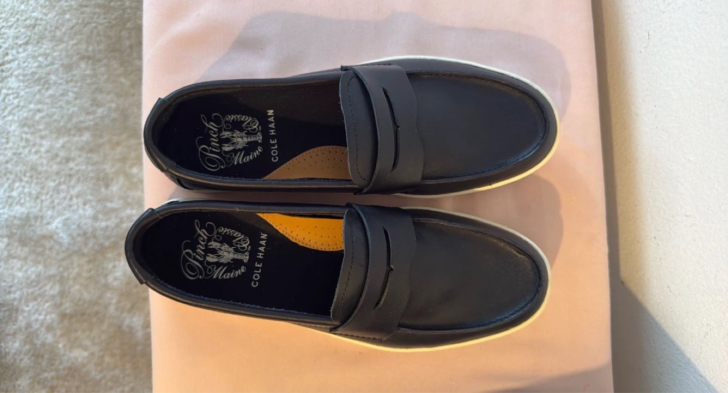 Cole Haan Pinch Weekender Loafers Black Leather Men's Size 8M - photo 2