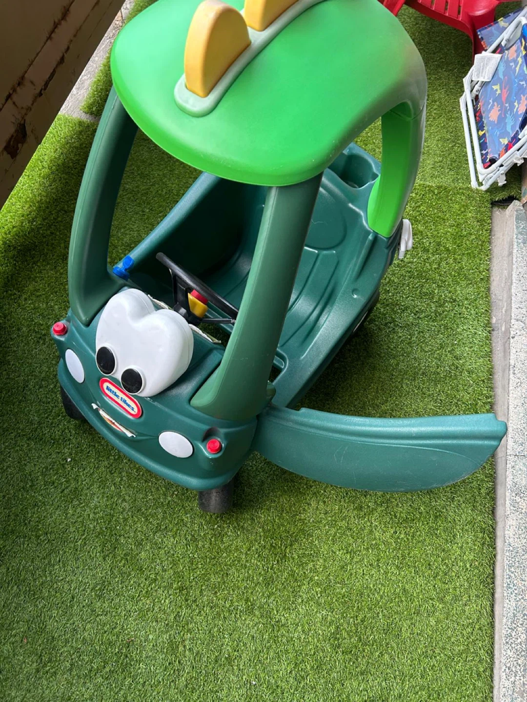 Little Tikes Cozy Coupe Ride-On Toy Car