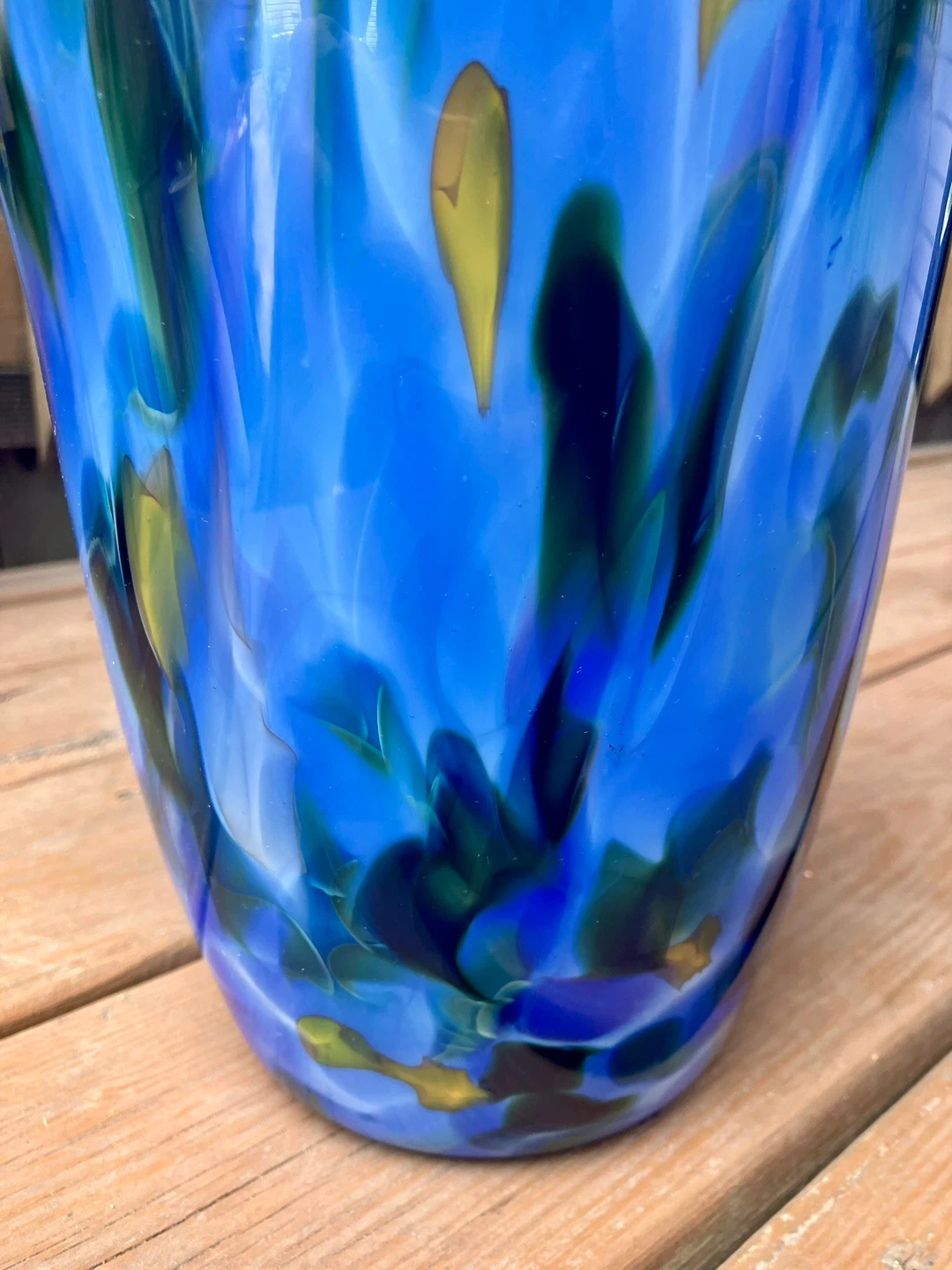 Dehanna Jones Signed 12” Hand Blown Art Glass Vase - photo 2