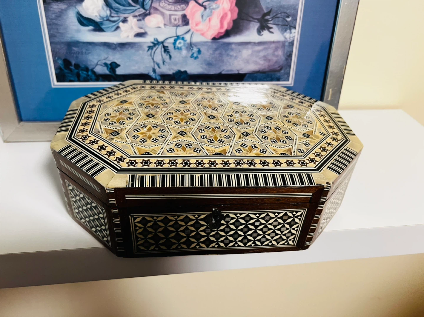 Octagonal Wooden Jewellery Box with Red Velvet Lining - photo 2