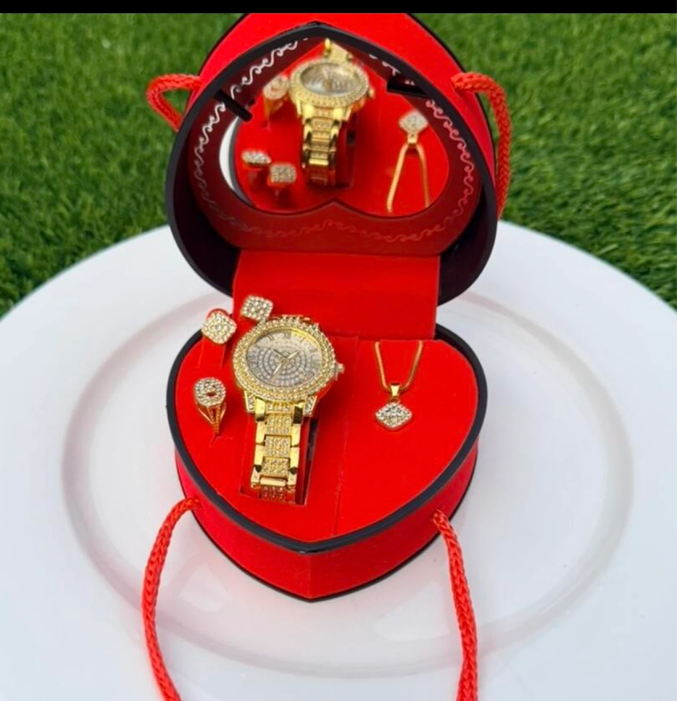 Women's Jewelry Gift Set with Heart Box - photo 3