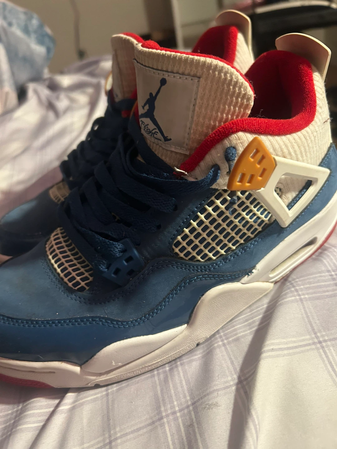 Jordan 4 messy room - photo 2