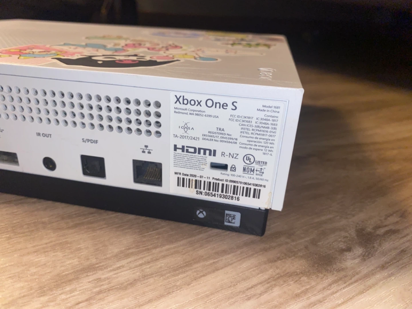 Xbox One S Console - photo 2
