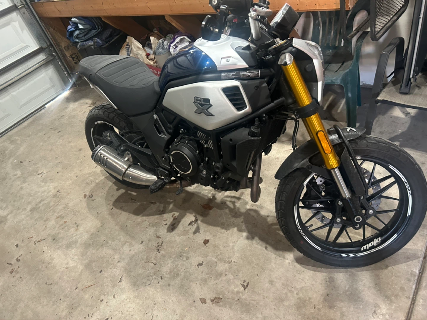 CFMoto 700CL-X Heritage Motorcycle 2022 - photo 2