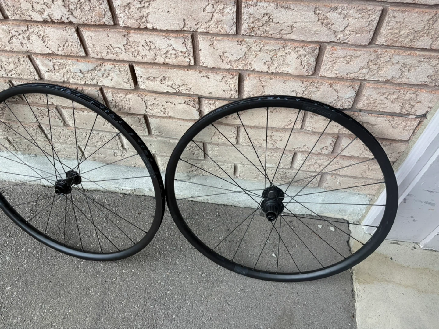 DT Swiss G540 Thru Axle Gravel Wheelset Microspline