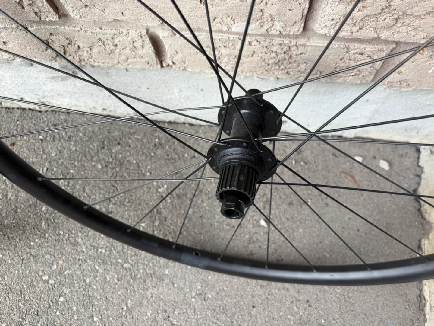 DT Swiss G540 Thru Axle Gravel Wheelset Microspline - photo 3