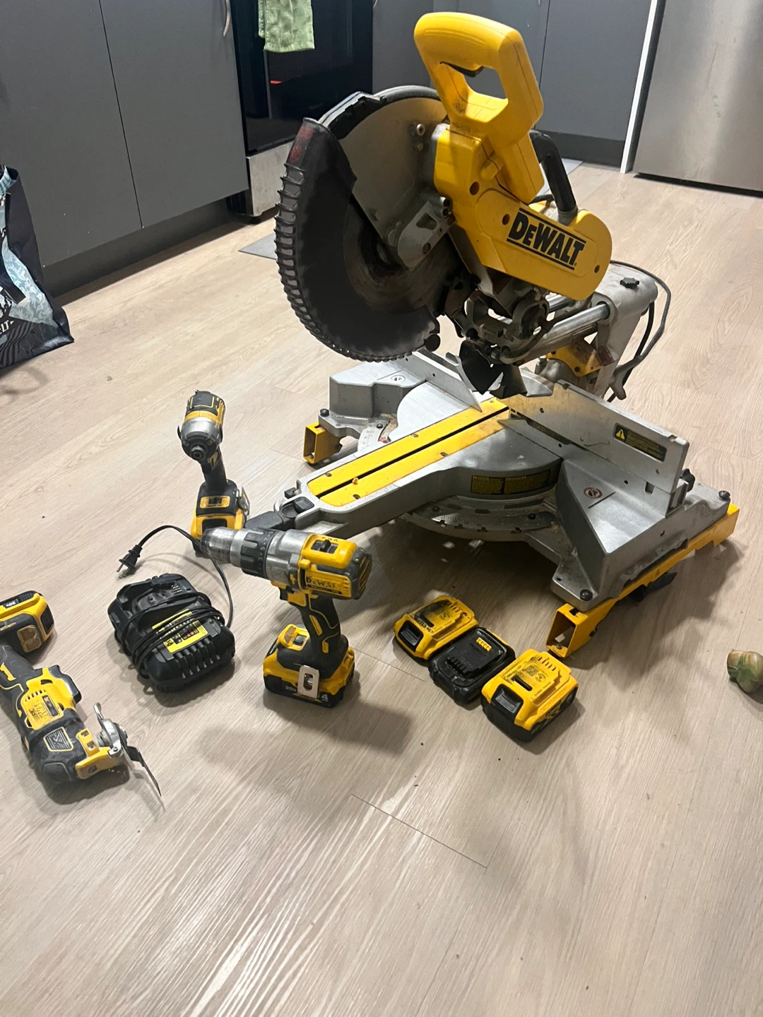 DeWalt Miter Saw and Power Tool Set - photo 3