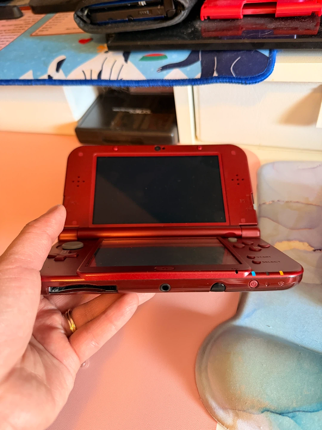 Nintendo New 3DS XL Red - photo 5