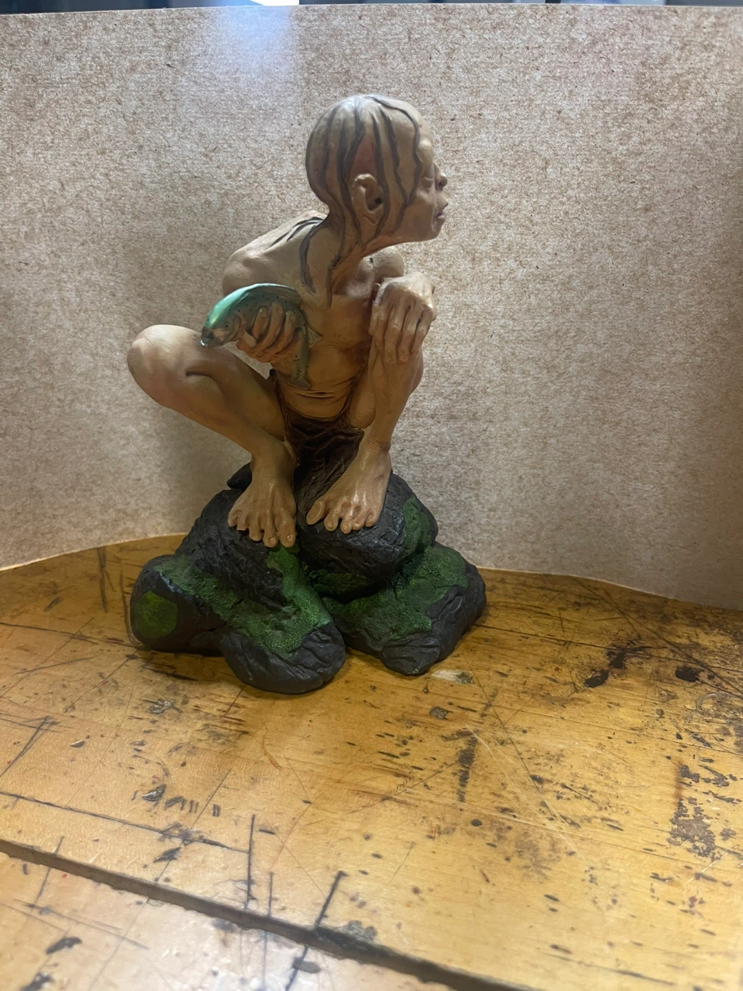 The Lord of the Rings Two Towers "Smeagol" Collectible - photo 2