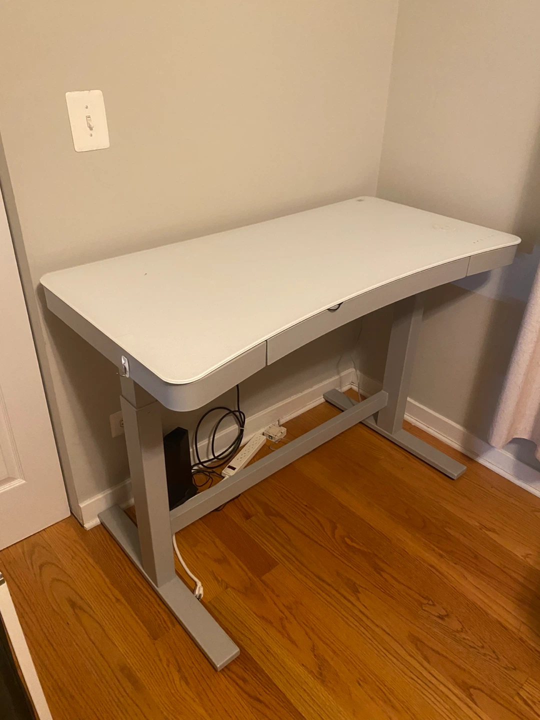 Tresanti standing desk - photo 2