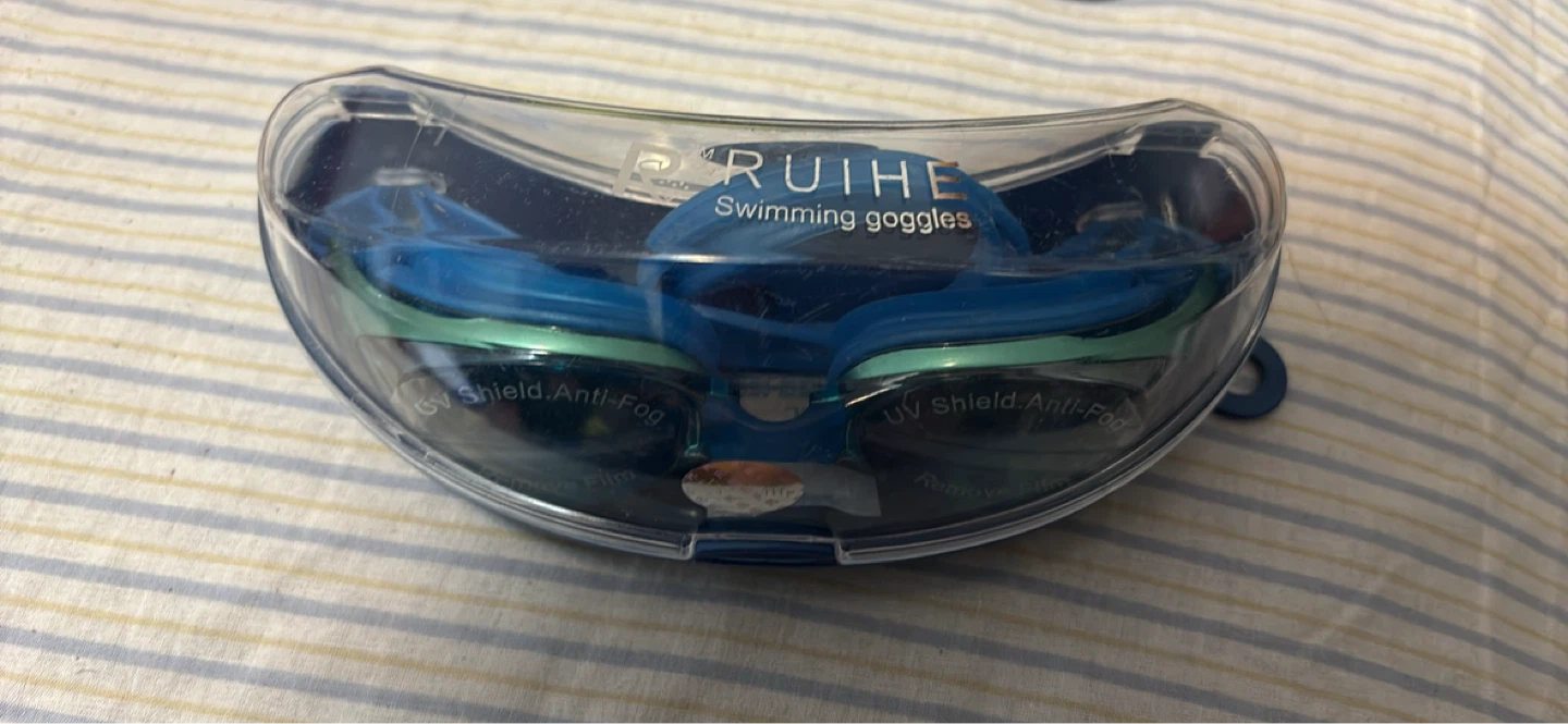 RUIHE Swimming Goggles UV Shield Anti-Fog