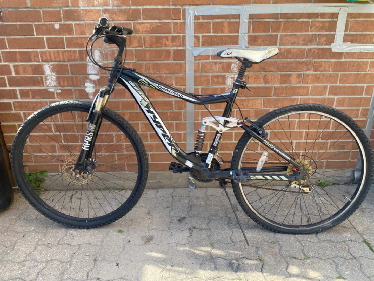 CCM Viking Trail Full Suspension Mountain Bike