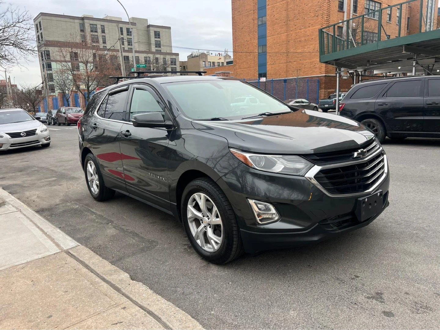 2018 Chevrolet Equinox LT - photo 2
