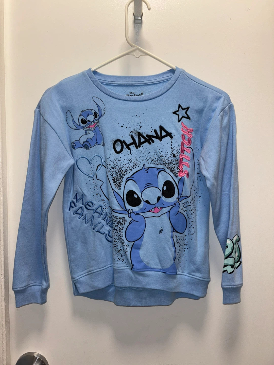 Disney Stitch "Ohana" Sweatshirt L-10/12