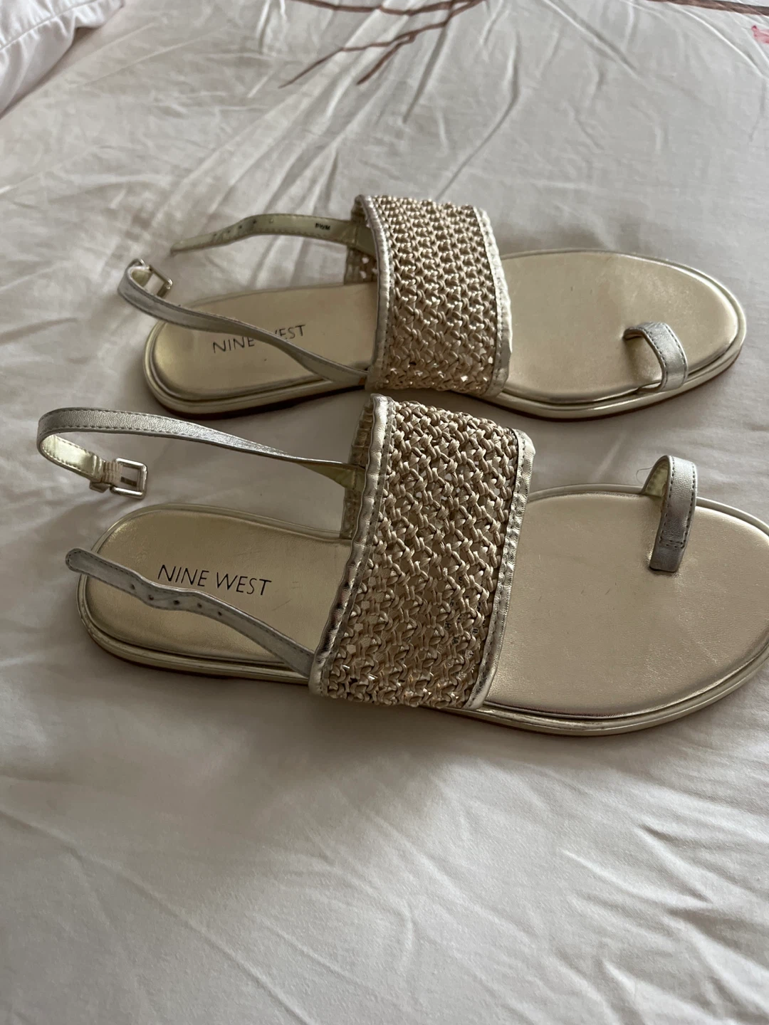 Nine West Gold Woven Strap Sandals - Size 8.5 - photo 2