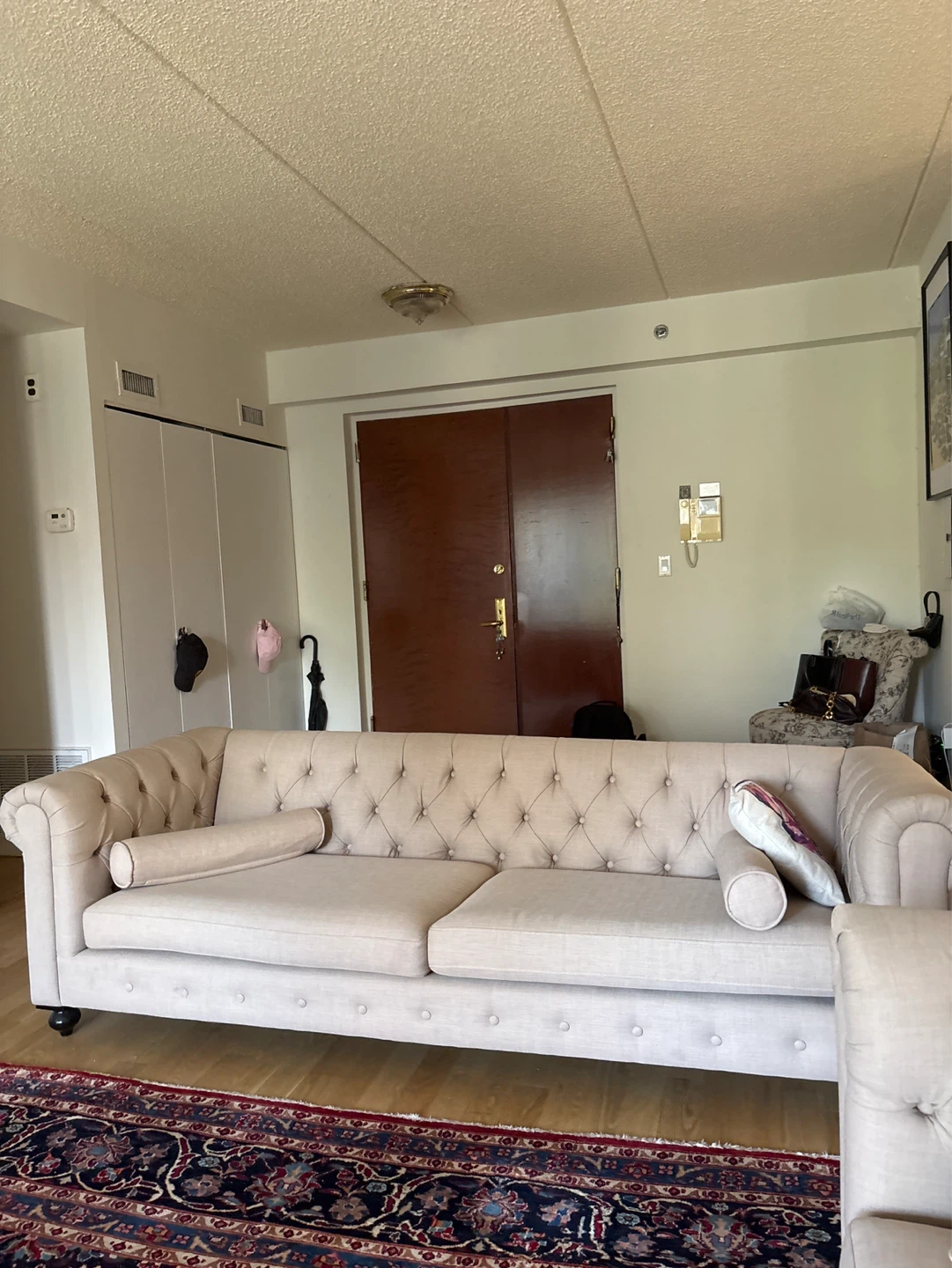 Tufted Chesterfield Sofa