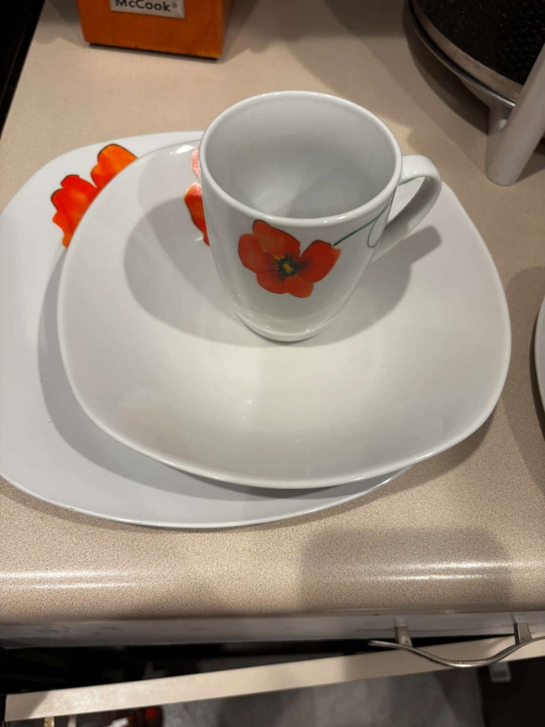 White Poppy Flower Ceramic Mug and Plate Set - photo 2