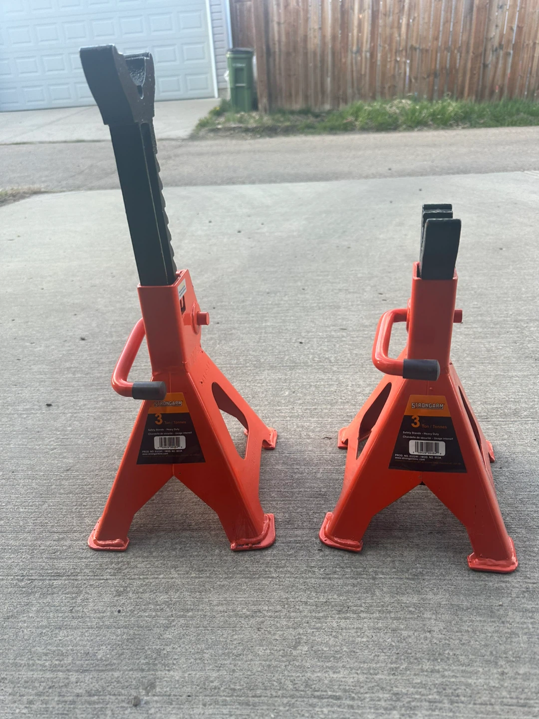 Strongarm 3 Ton Jack Stands (Pair) - photo 2