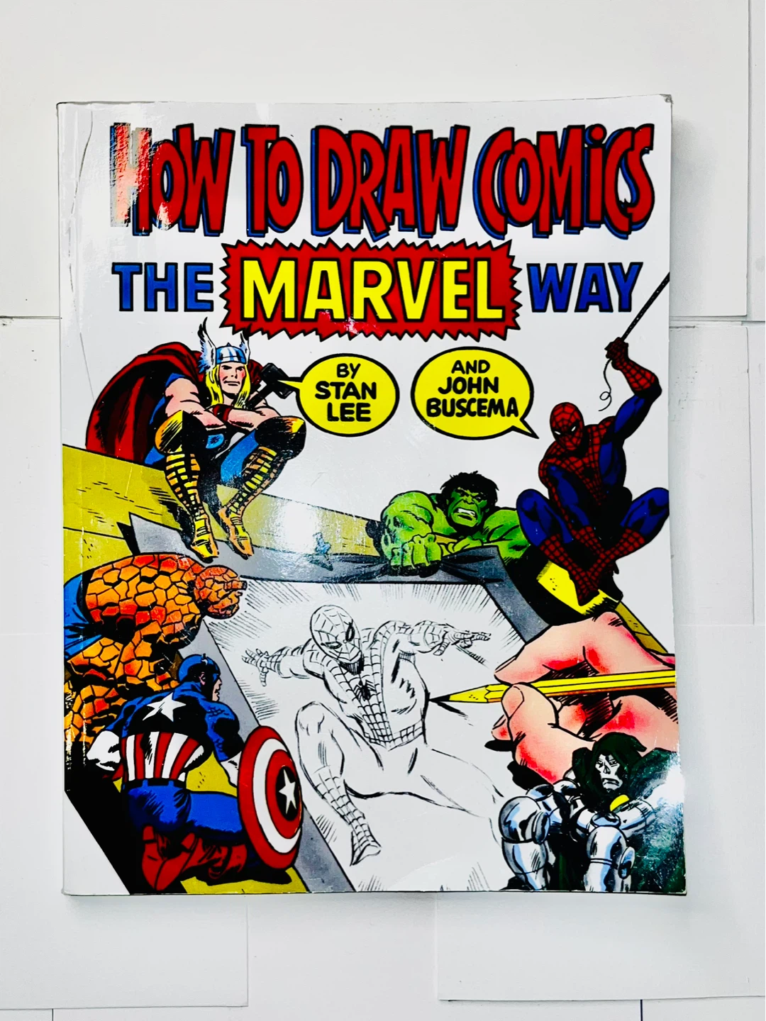 How to Draw Comics The Marvel Way Book
