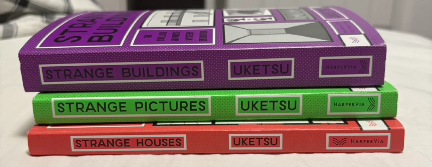 Uketsu Strange Buildings, Pictures, and Houses Books - photo 2