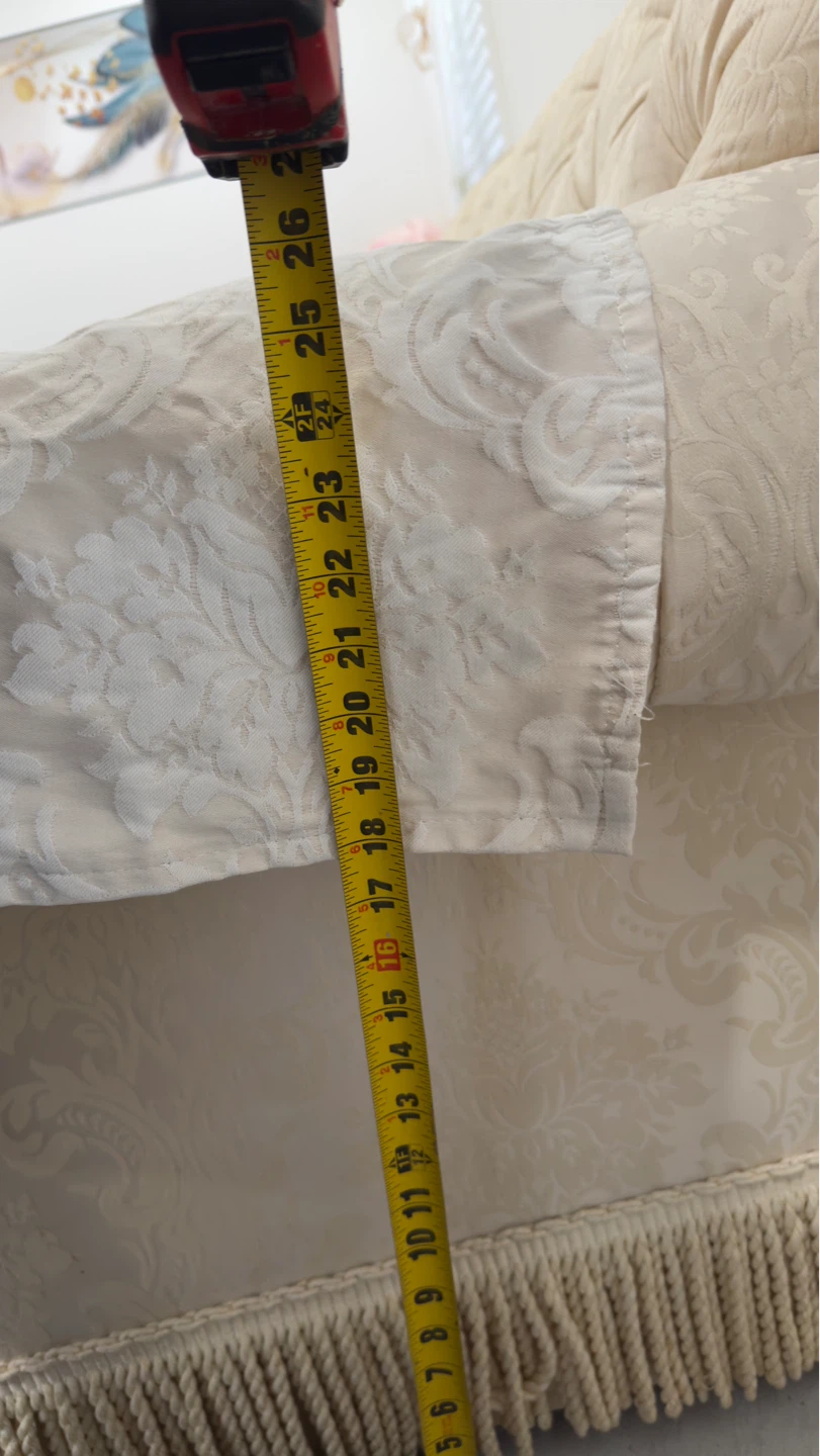 Sherrill Tufted Sofa - photo 5