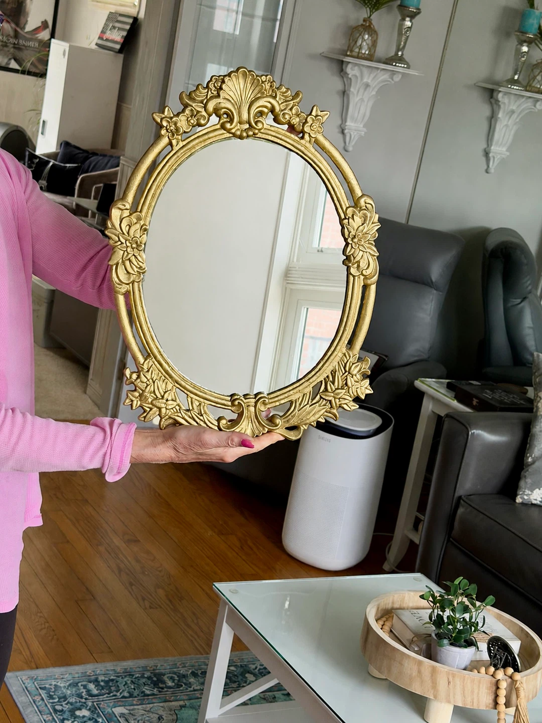 BEAUTIFUL ORNATE GOLD MIRROR