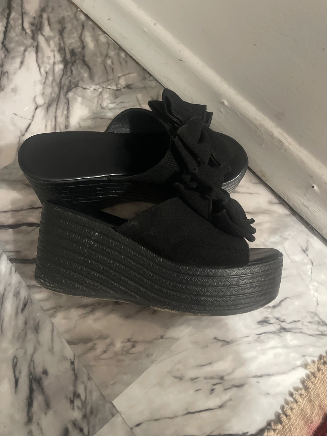 Black Wedge Sandals with Bow - photo 2
