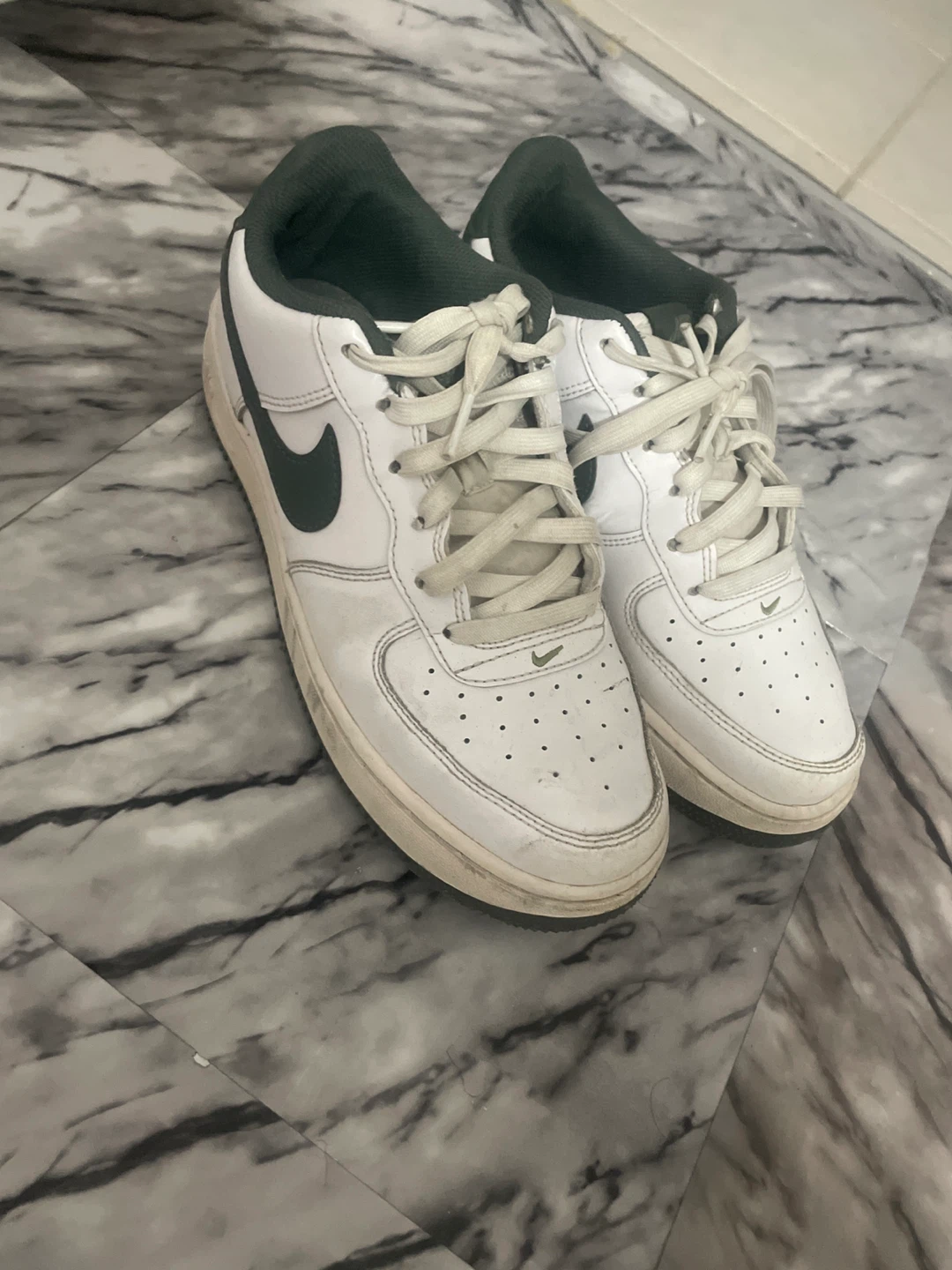Nike Air Force 1 White/Green Sneakers - photo 2