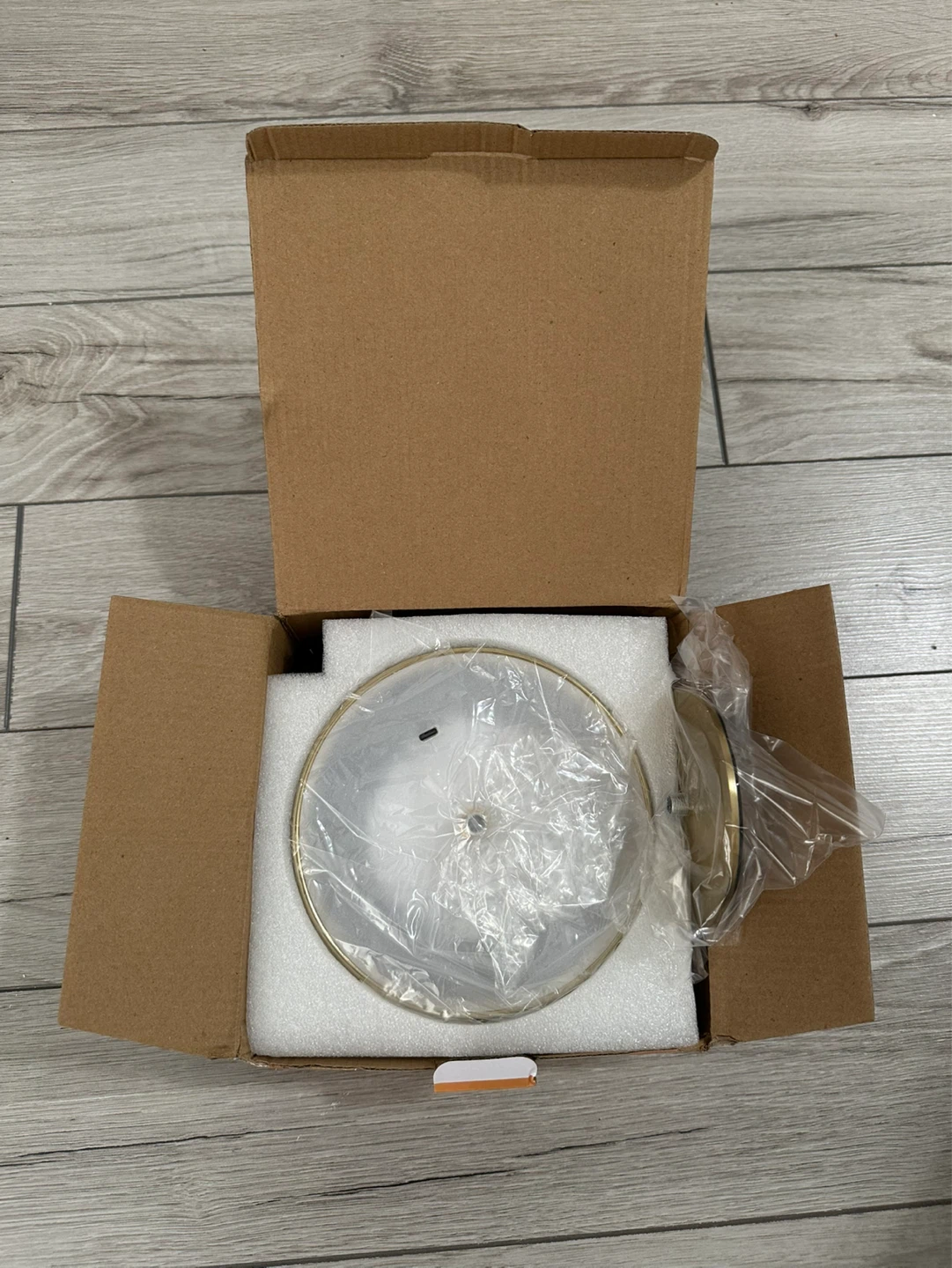 [Brand New] Minimalist Gold Touch Desk Lamp - photo 4