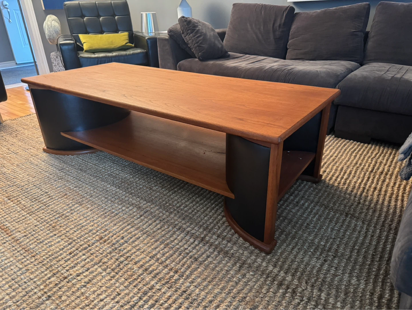 MCM Teak Coffee Table by RS Associates - made in Canada - photo 3