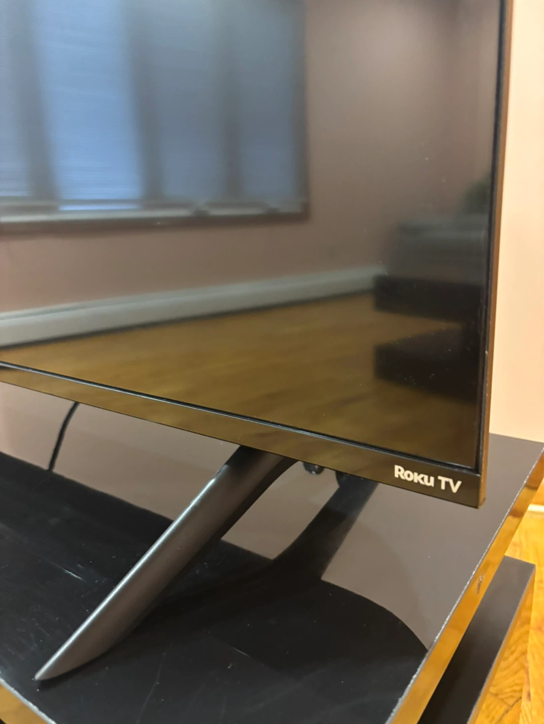 75” Onn Roku Smart TV - photo 4