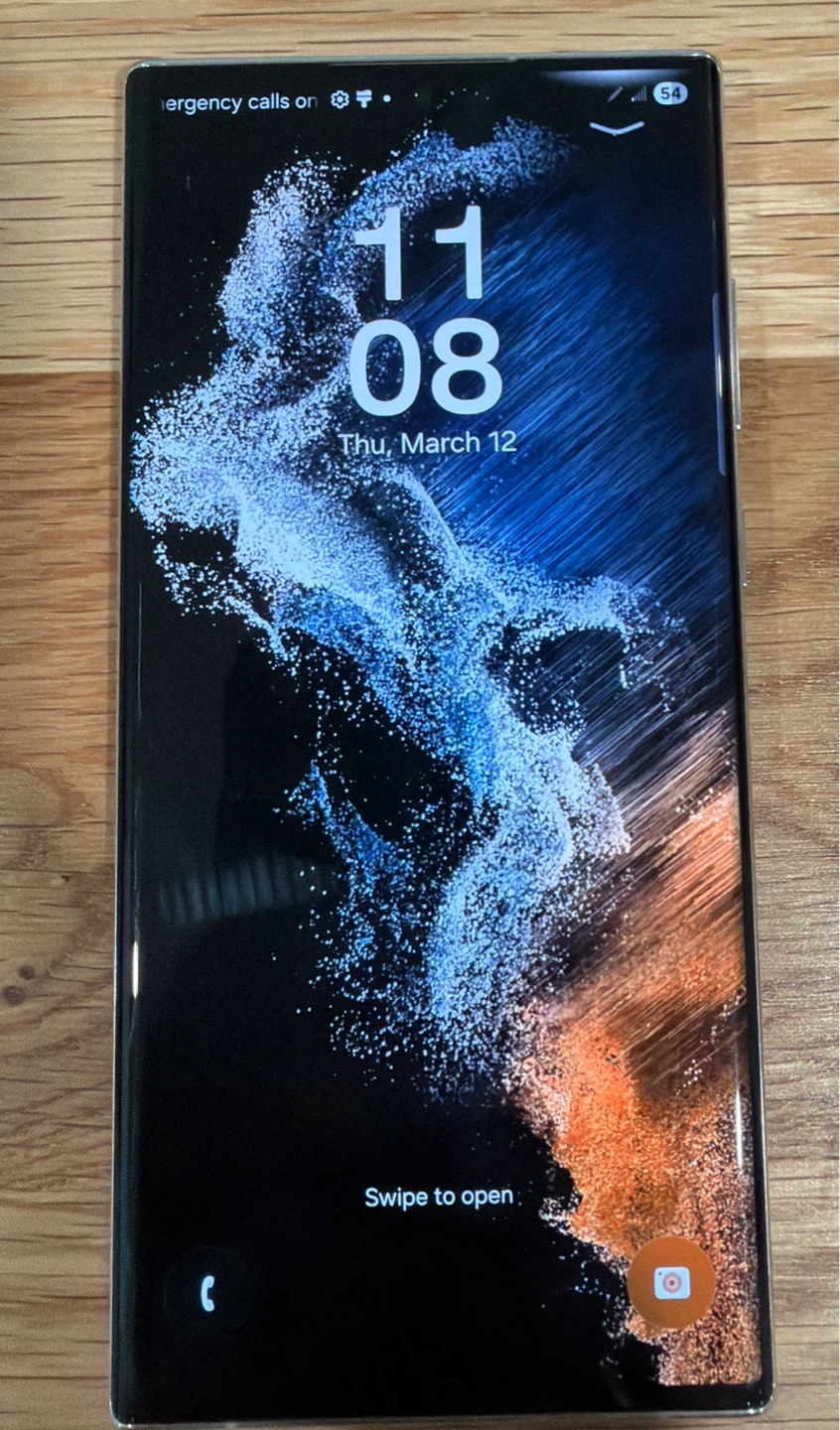 Samsung Galaxy S22 Ultra 5G + Samsung Galaxy watch 4