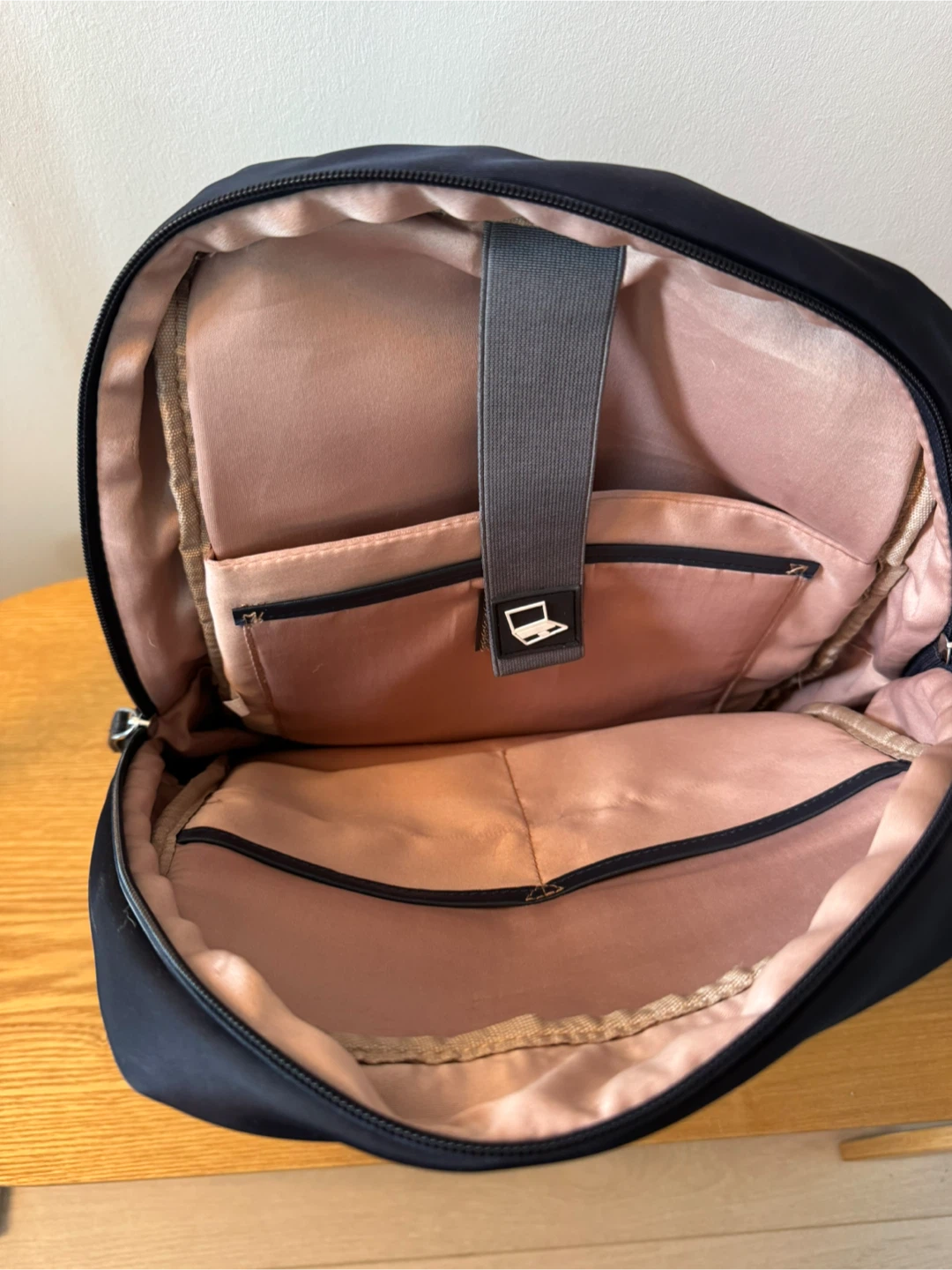 Backpack - photo 3